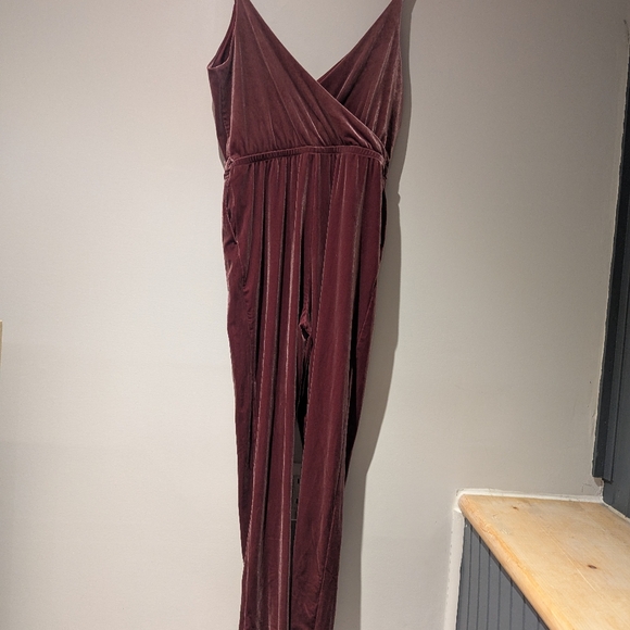 Velvet Jumpsuit old pink Guess size S - Picture 2 of 4